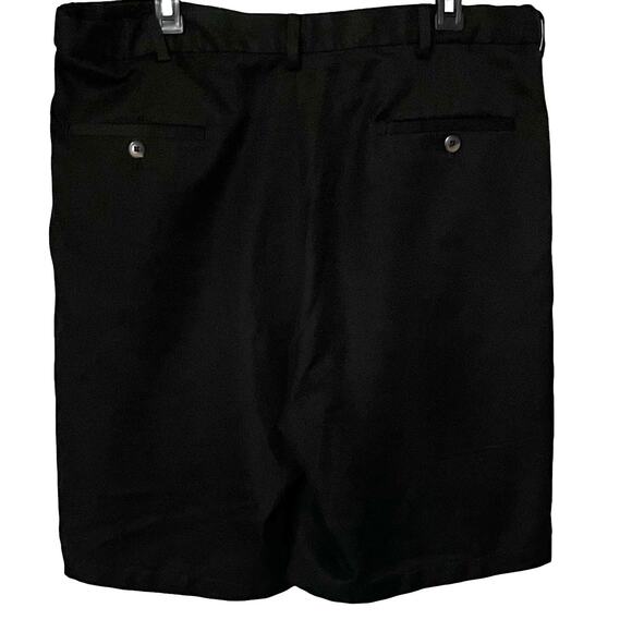 HAGGAR HIGH-RISE WALKING SHORTS, FRONT PLEATS, POCKETS, MENS-36-BLACK, FRONT ZIP - Picture 6 of 12